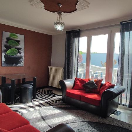 Agreable Appartement Familial Avec Jardin Blois Zewnętrze zdjęcie