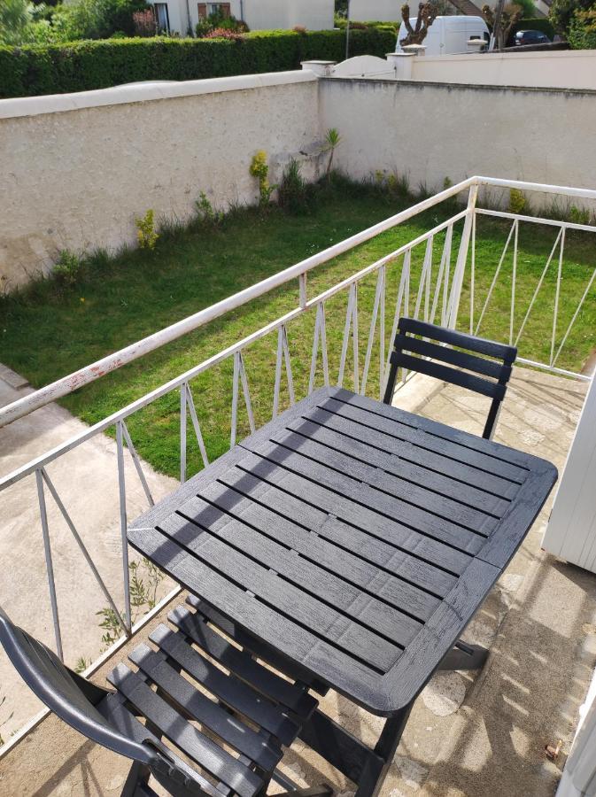 Agreable Appartement Familial Avec Jardin Blois Zewnętrze zdjęcie